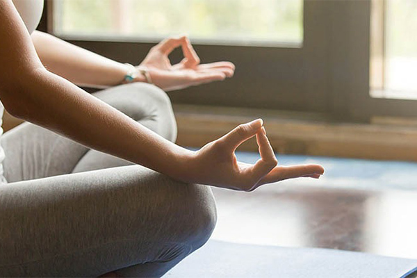 Thiền có thể giúp giảm ù tai
